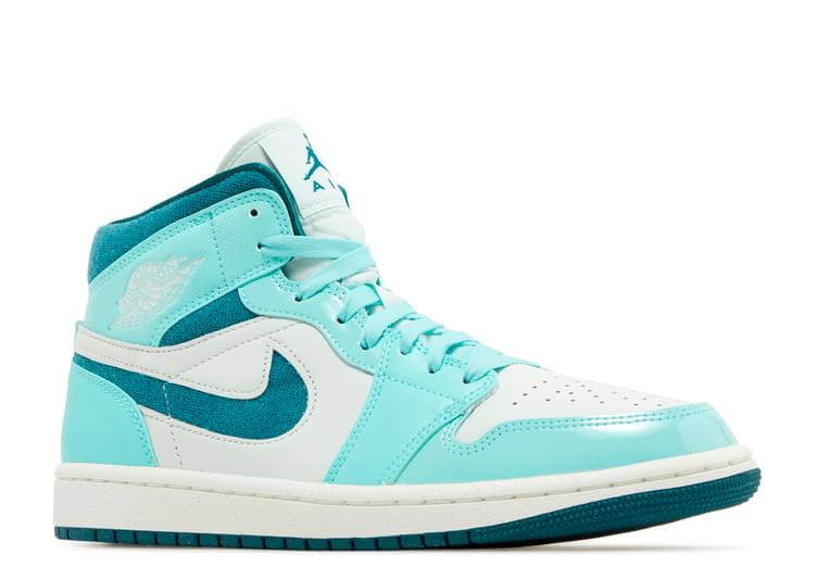 Nike Air Jordan 1 Mid Chenille Bleached Turquoise (W)