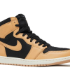 Nike Air Jordan 1 Retro High OG Heirloom